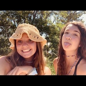 Meet your Posher, Riley